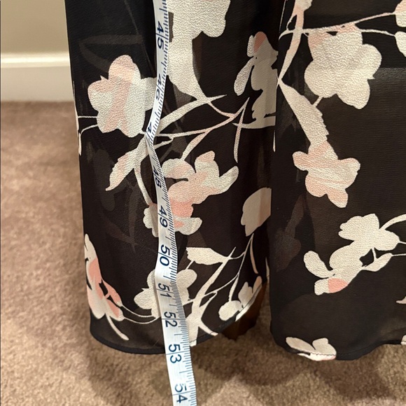 White House Black Market Flutter Sleeve Floral High Low Dress Size 2 - Picture 11 of 16